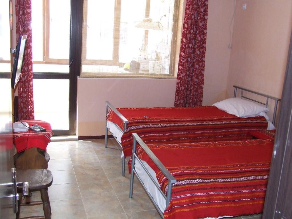 וארנה Asparuhov Guest Rooms And Apartments חדר תמונה