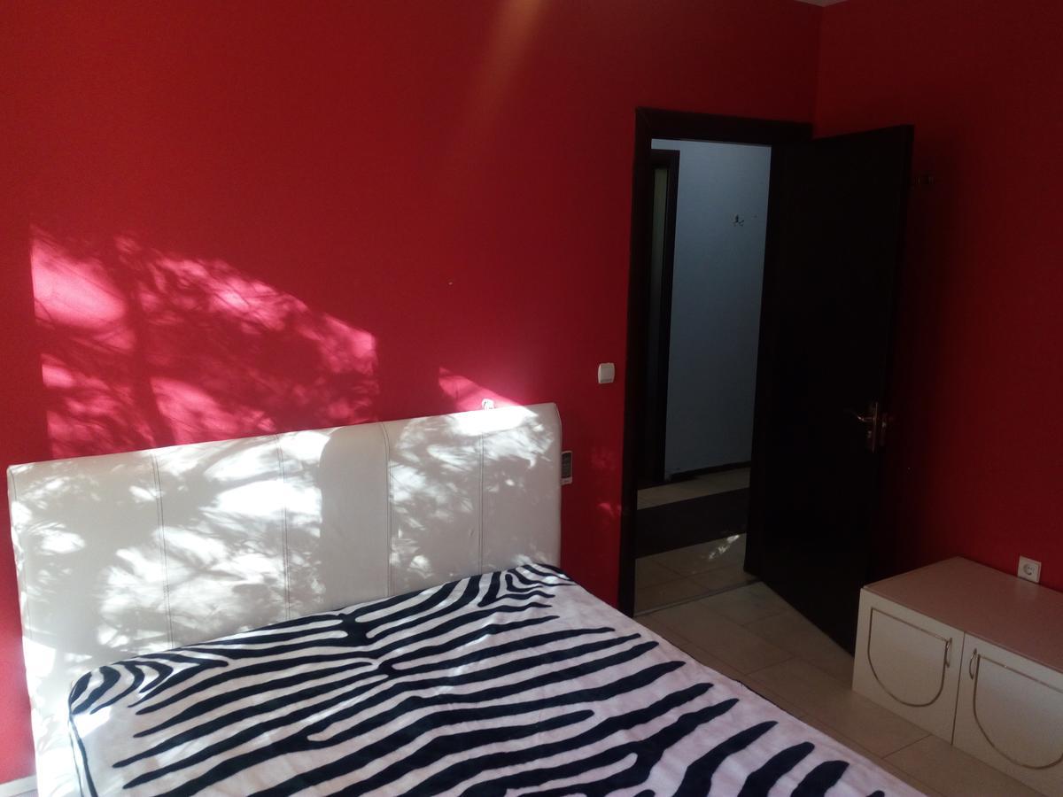 וארנה Asparuhov Guest Rooms And Apartments מראה חיצוני תמונה